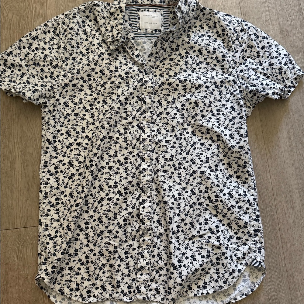 Denim & Flower Navy and White Floral Button Down Shirt